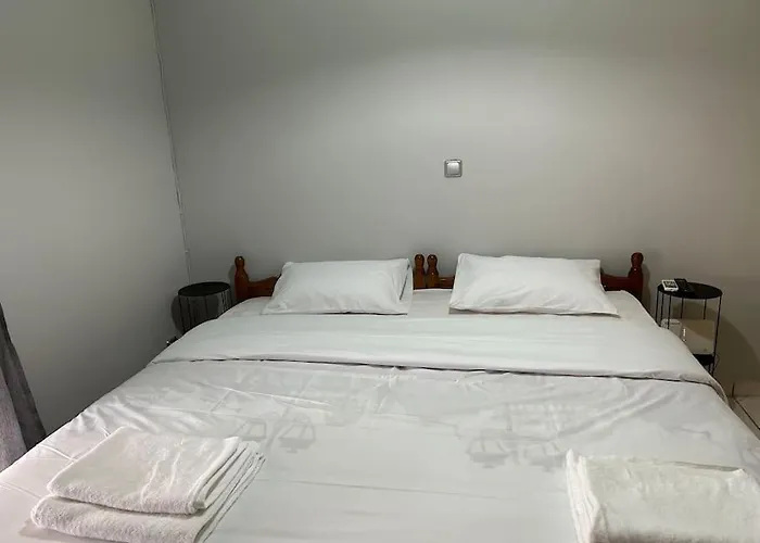 D2 Apartment - Athens Oasis